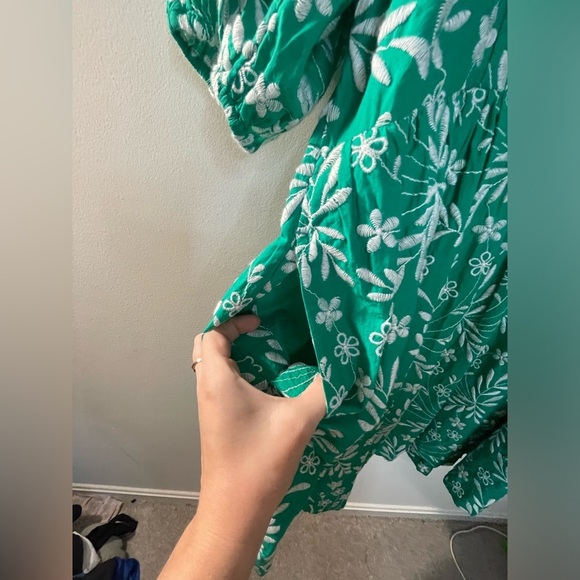 NWT Draper James|| Terrie Tie Back mini Dress in Embroidered Floral.Size 1X.Boho - Picture 6 of 11